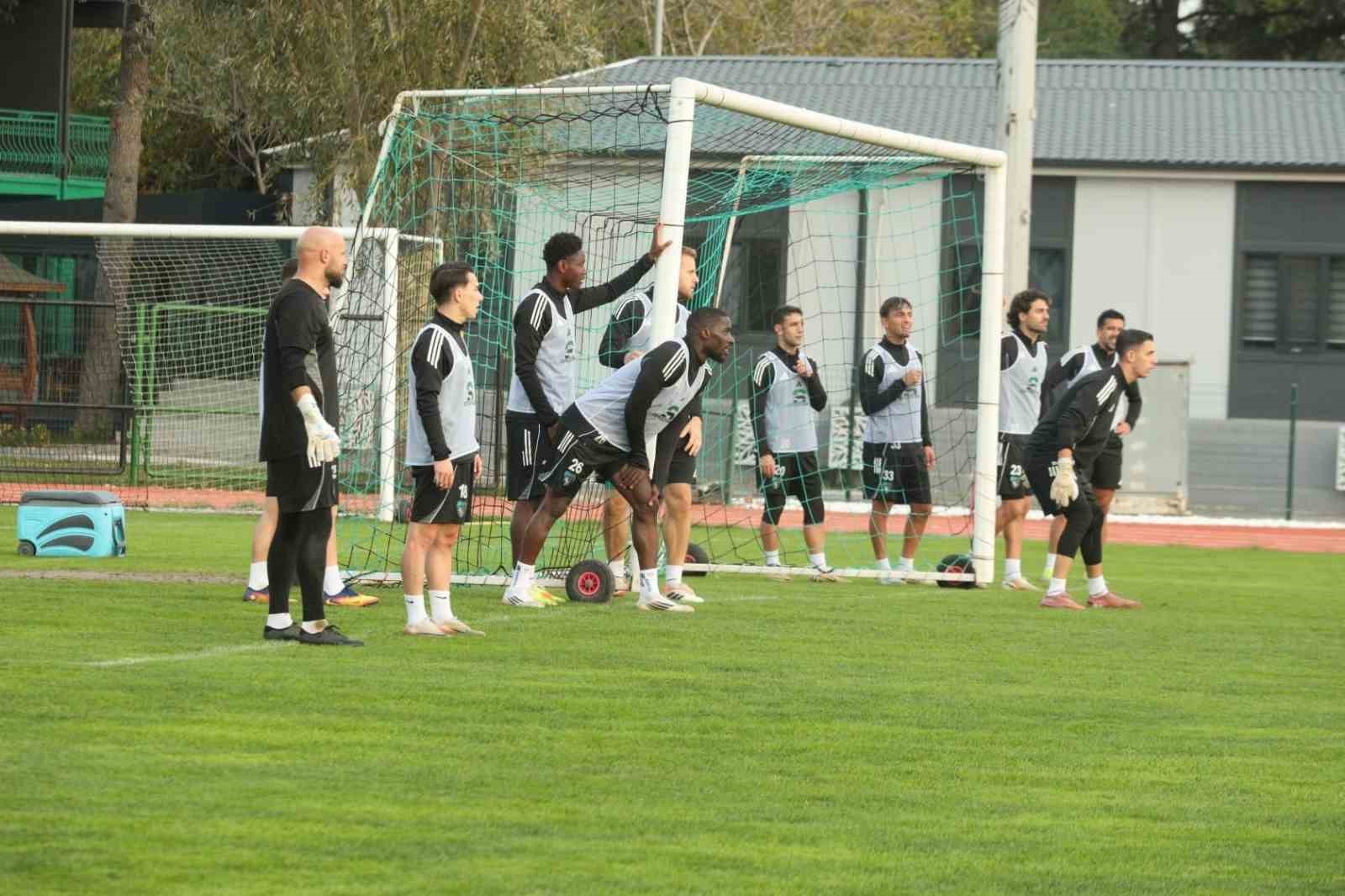 Aleksandar Jovanovic: "Göztepe’ye kazanmak için gideceğiz"