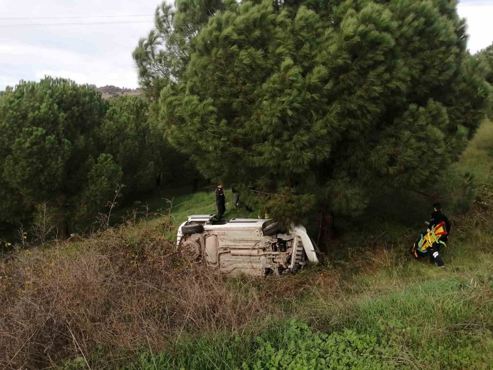 Gönen-Biga yolunda trafik kazası: 3 yaralı