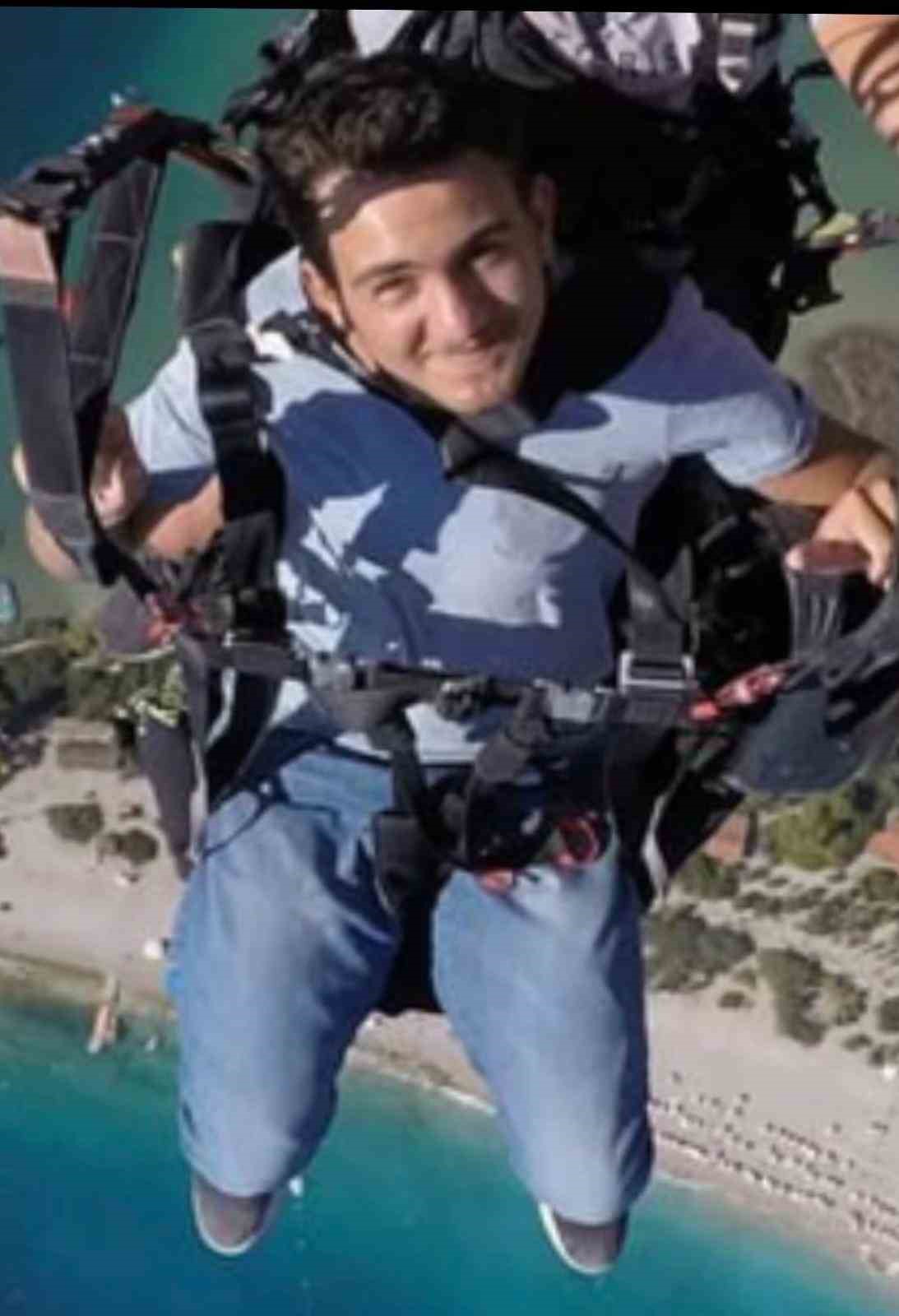 Borcu olduğu iddia edilen şahıs intihar etti