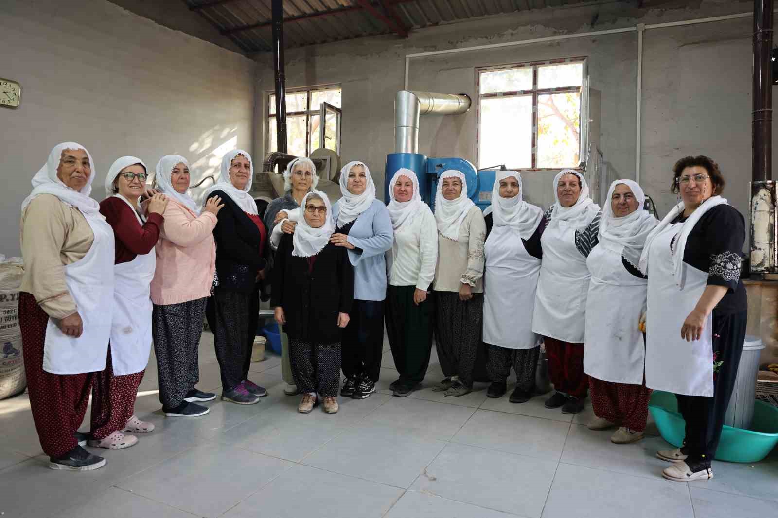 Kadın kooperatifinden büyük başarı: Özel ürettikleri leblebiye ülke genelinden talep var