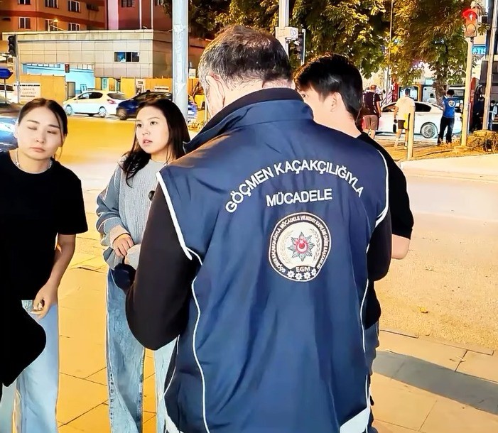 Bilecik’te göçmen kaçakçılığı ve hudut kapıları denetimleri sürüyor
