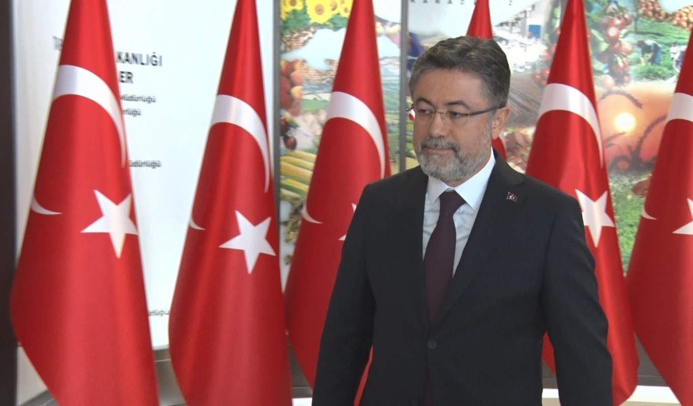 Bakan Yumaklı: (Zehirlenen Böcek ailesi) "Olayla ilgili savcılık soruşturması büyük bir hassasiyetle devam ediyor"
