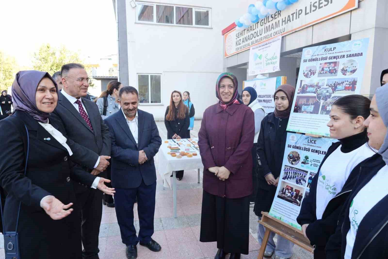 Diyarbakır&rsquo;da Su G&ouml;n&uuml;ll&uuml;s&uuml; Gen&ccedil;ler Projesi
