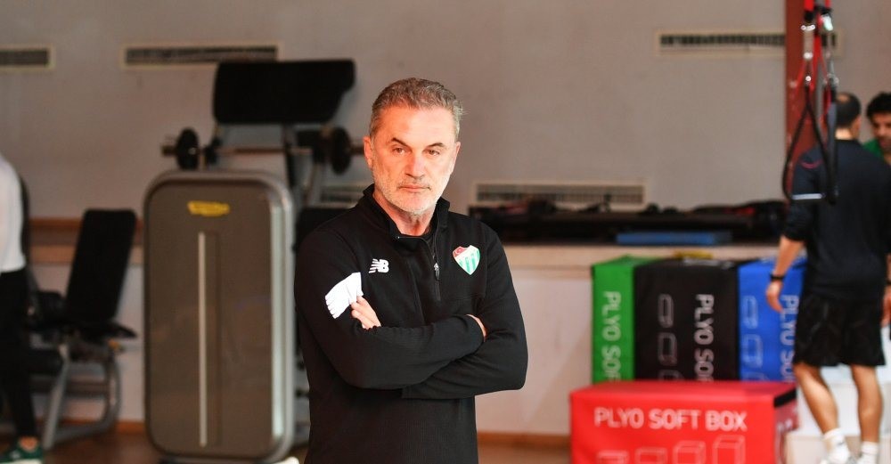 Bursaspor sabah antrenmanında kuvvet çalıştı
