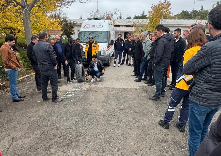Elazığ’da ambulans şoförlerine eğitim