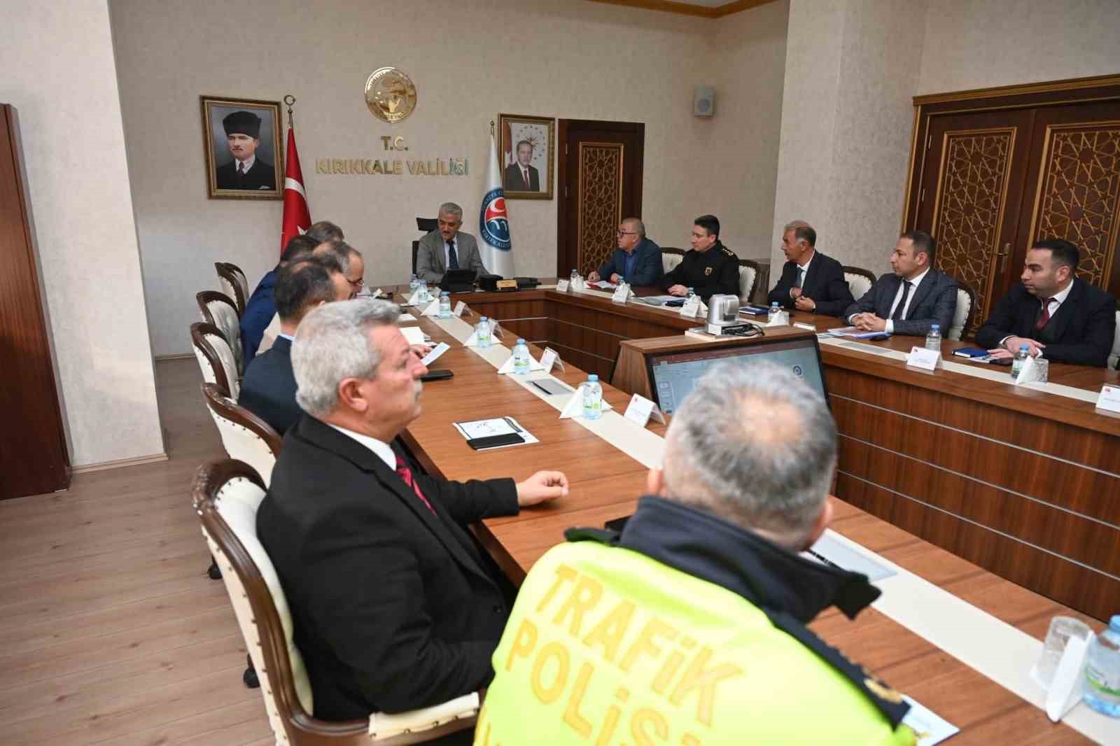 Kış tedbirleri devrede: 43 ilin geçiş noktasında denetimler artırıldı