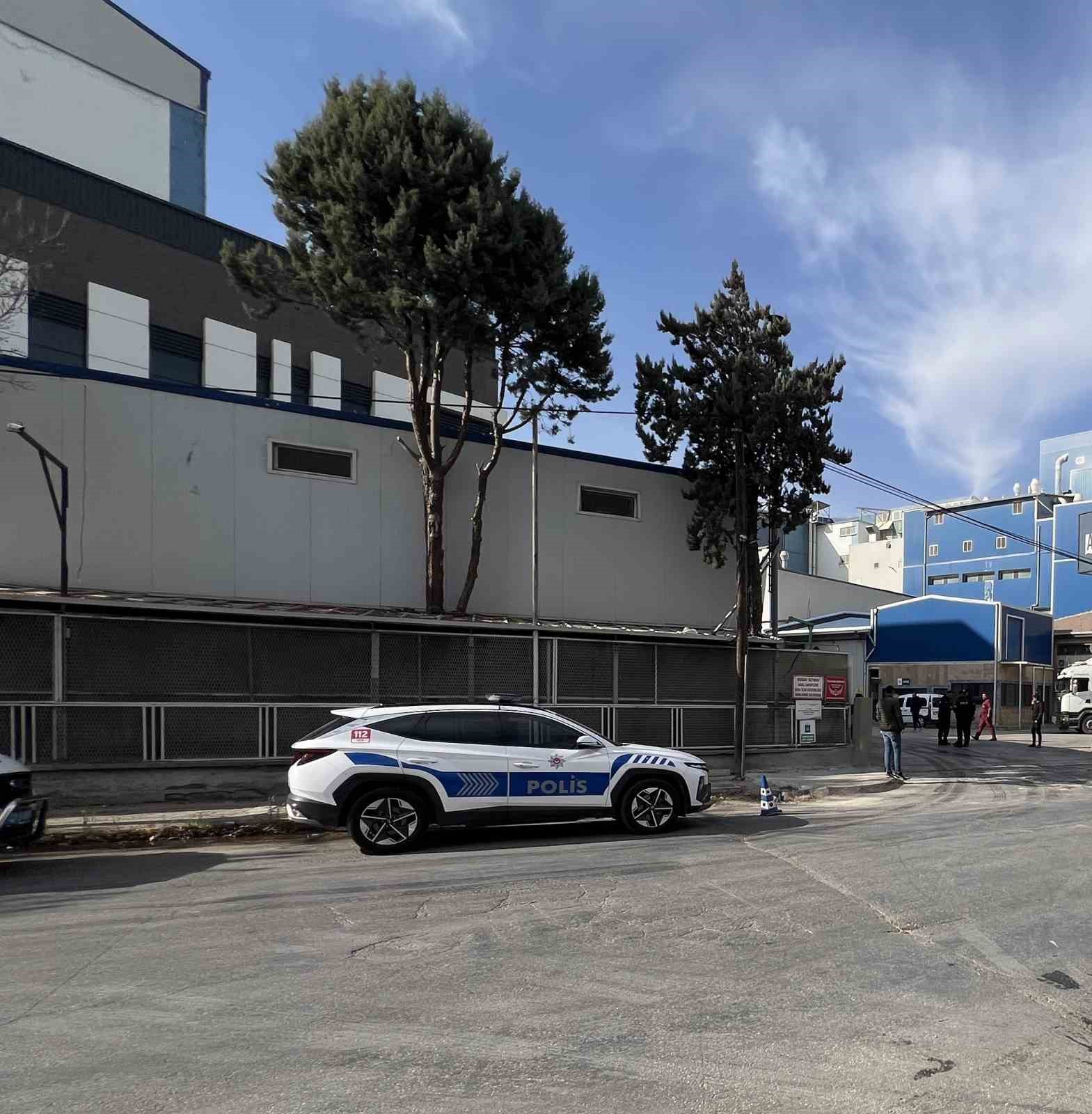 Konya’da fabrikada gaz sıkışması sonucu parlama