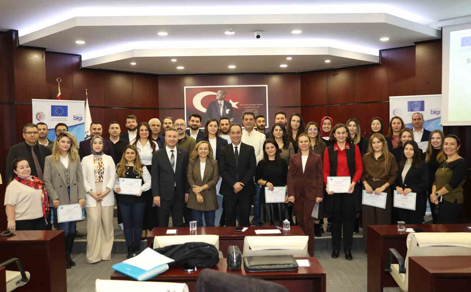 "S&uuml;rd&uuml;r&uuml;lebilir İşletmeler İ&ccedil;in Yeşil D&ouml;n&uuml;ş&uuml;m Eğitim Programı" tamamlandı
