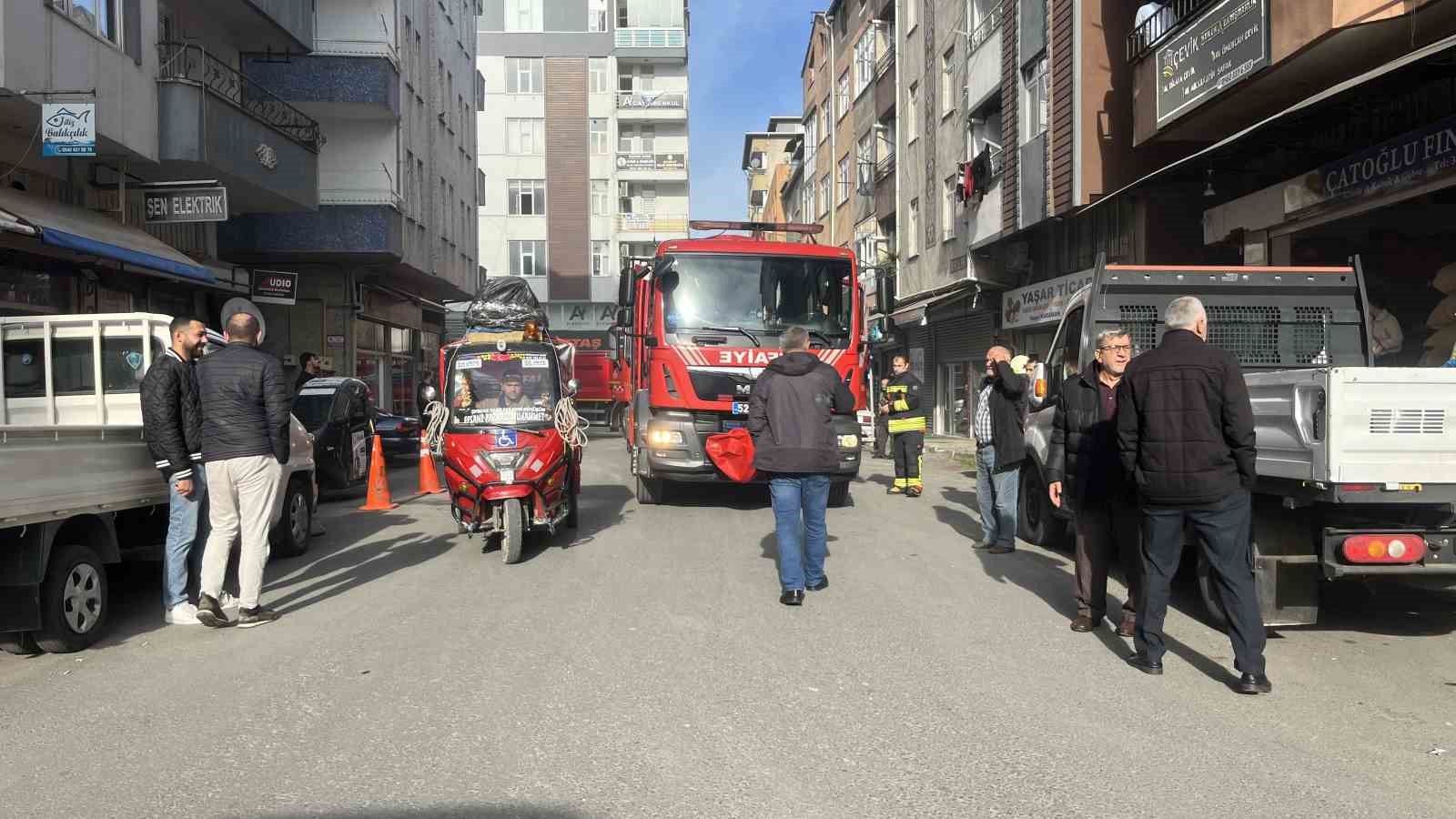 Ordu’da yoğun duman, itfaiye ekiplerini harekete geçirdi
