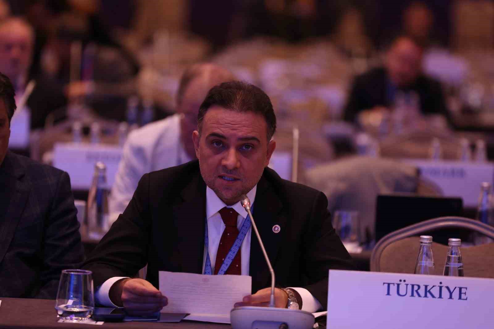 AK Parti&rsquo;li Baybatur: "D&uuml;nya barışının yolu Filistin&rsquo;den ge&ccedil;mektedir"
