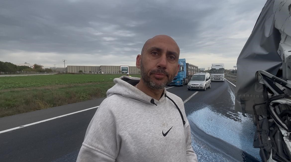 Bu ara&ccedil;tan sapasağlam &ccedil;ıkan s&uuml;r&uuml;c&uuml;: "Kendimi sola doğru atınca son anda kurtuldum"
