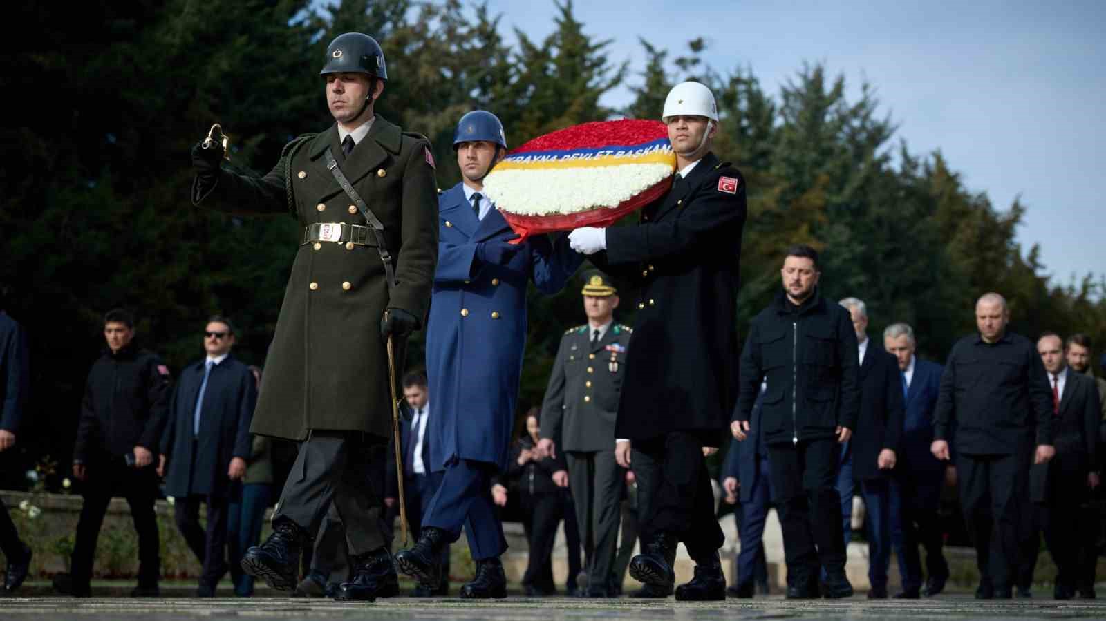 Ukrayna Devlet Başkanı Zelenskiy Anıtkabir&rsquo;de
