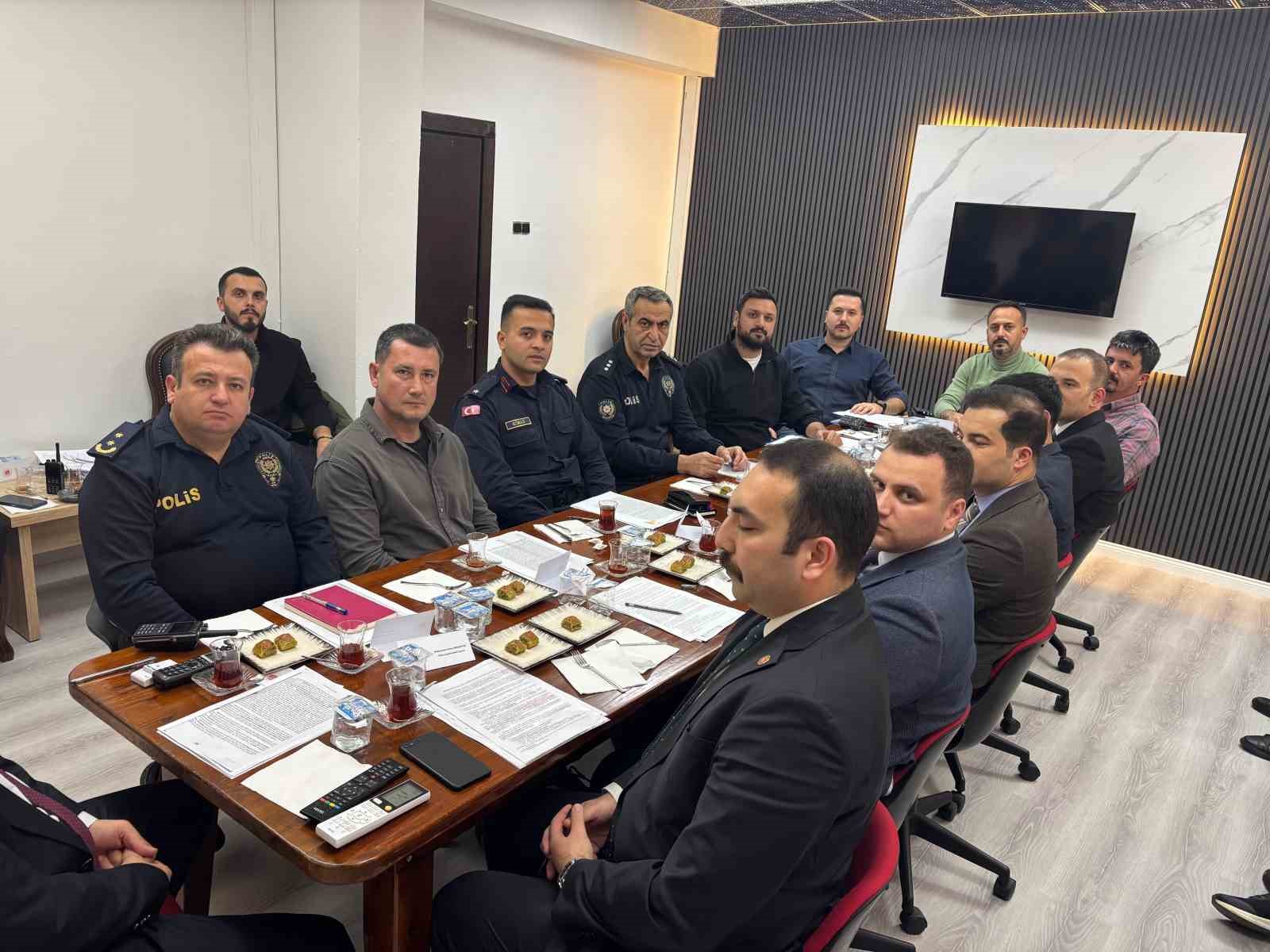 Bafra’da dolandırıcılık soruşturmaları için yeni tedbirler görüşüldü