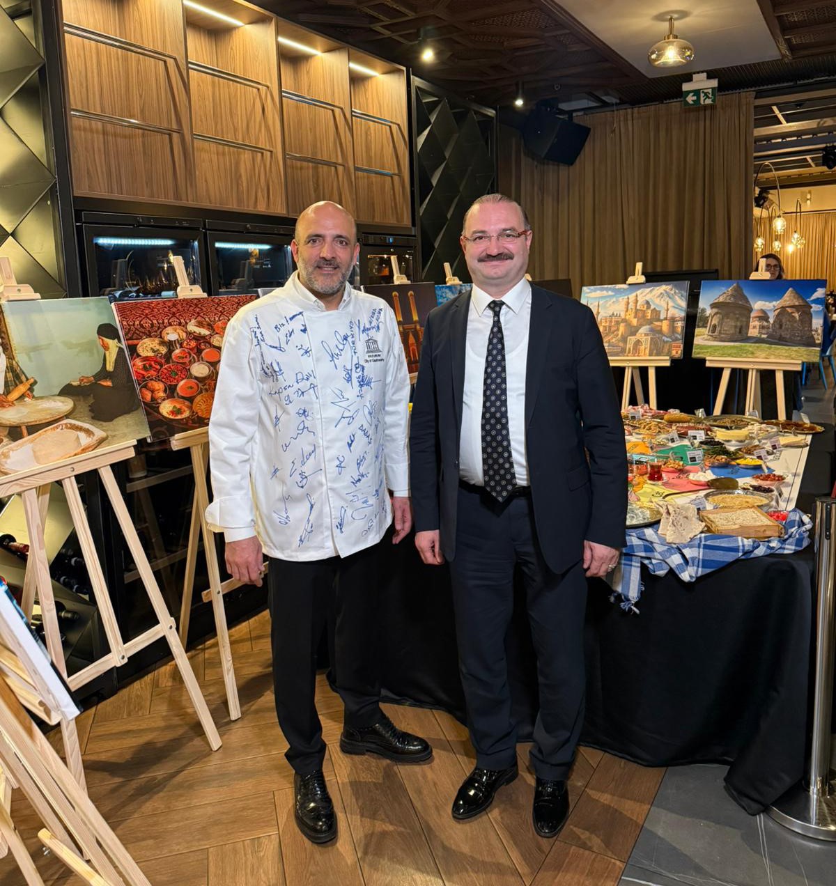 K&uuml;resel &uuml;niversite hedefine Romanya&rsquo;dan g&uuml;&ccedil;l&uuml; destek
