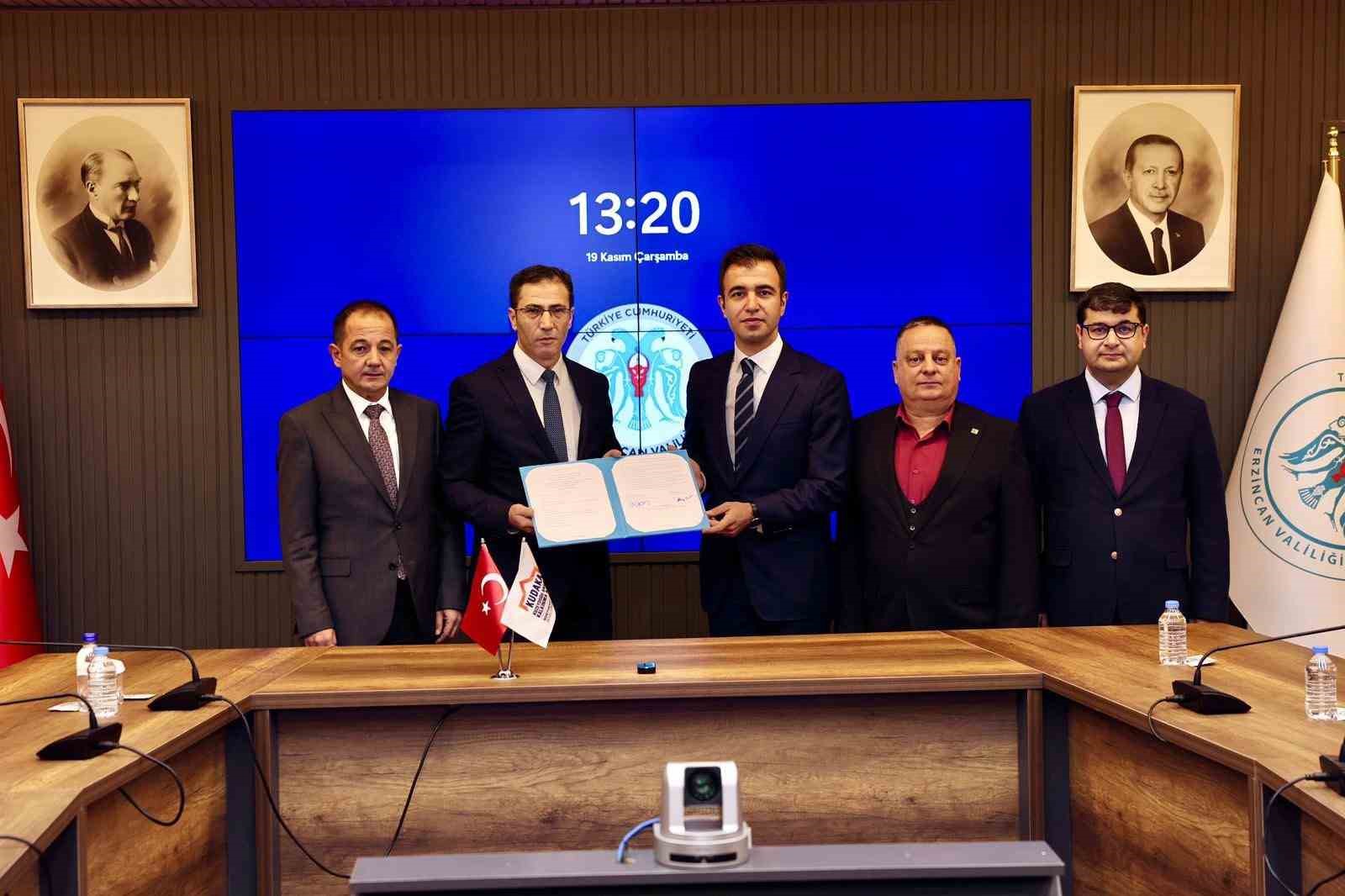 Erzincan Tarıma Dayalı İhtisas Besi OSB için Altyapı ve Fizibilite Projesi Protokolü imzalandı