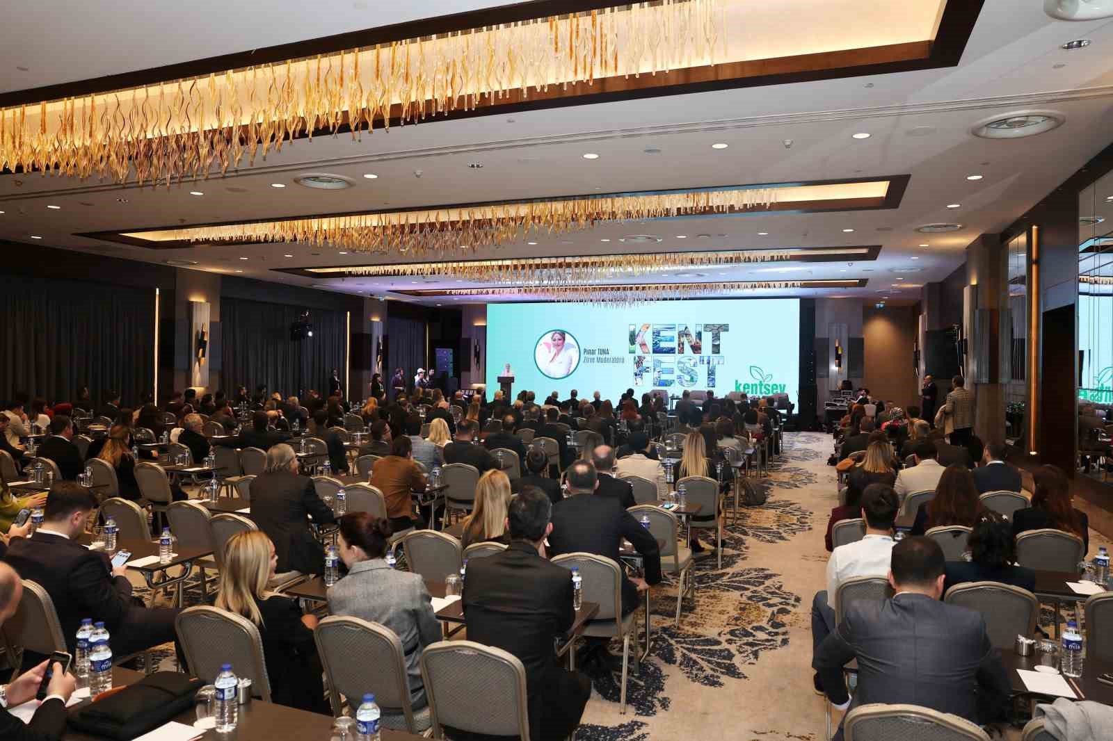 Bursa Büyükşehir Belediyesi’ne ’Akıllı Şehir’ ödülü