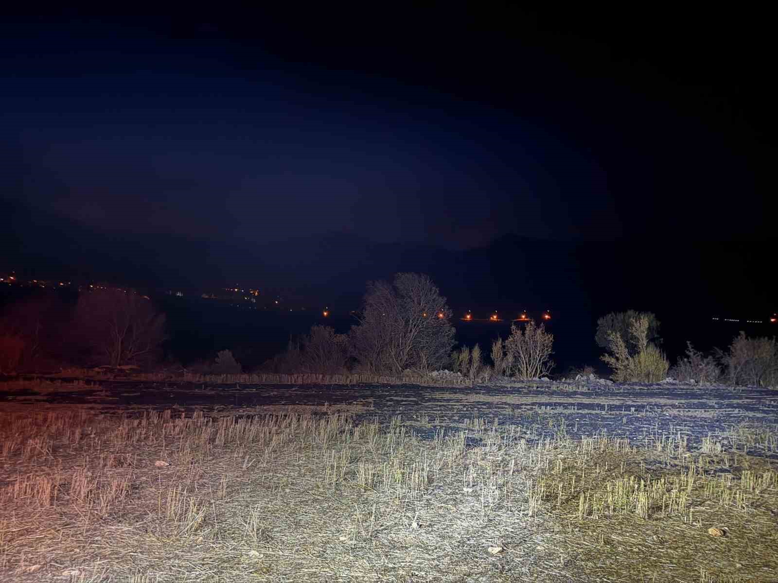 Bucak’taki arazi yangını söndürüldü