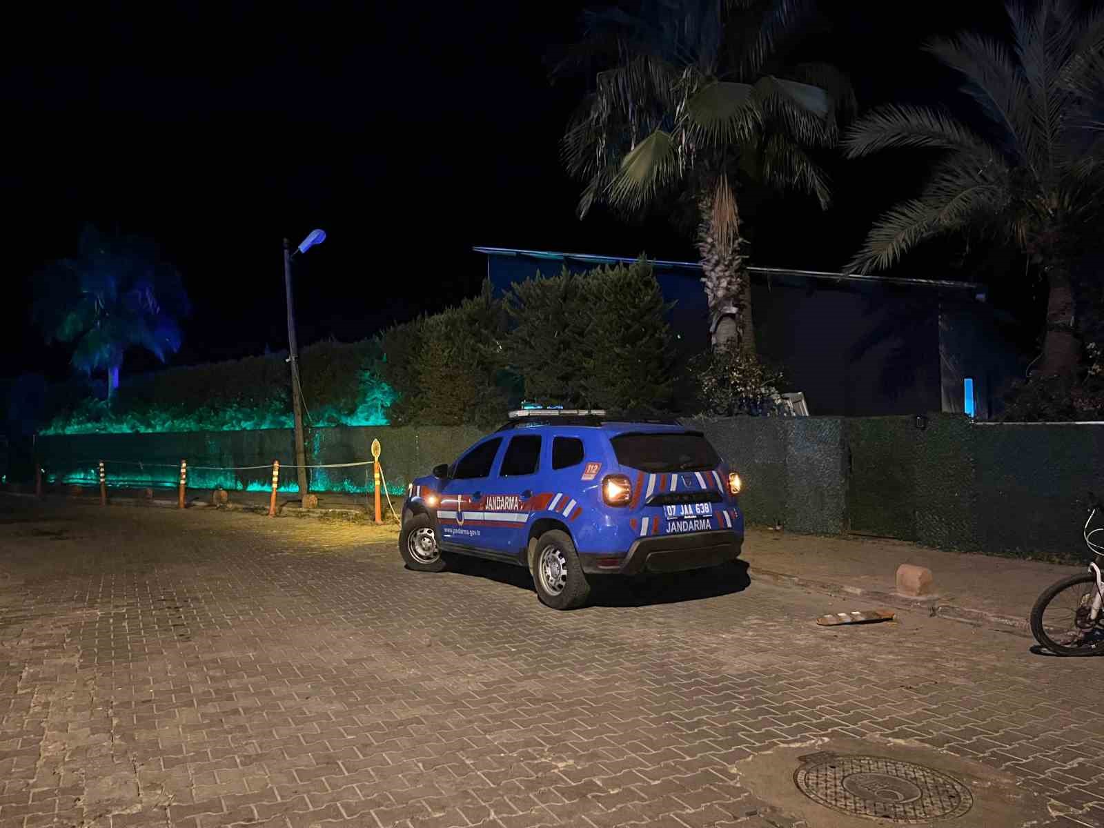 Alanya’da apartmanda çıkan yangın ekiplerce söndürüldü