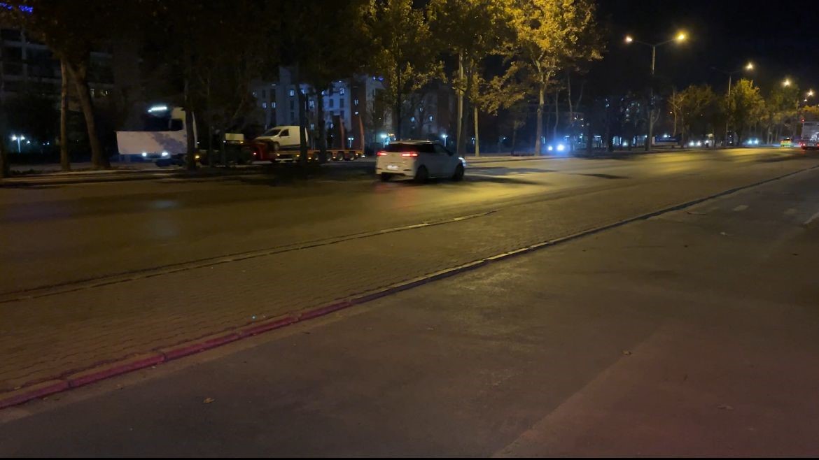 Konya&rsquo;da otomobil motosiklete &ccedil;arptı: 1 yaralı
