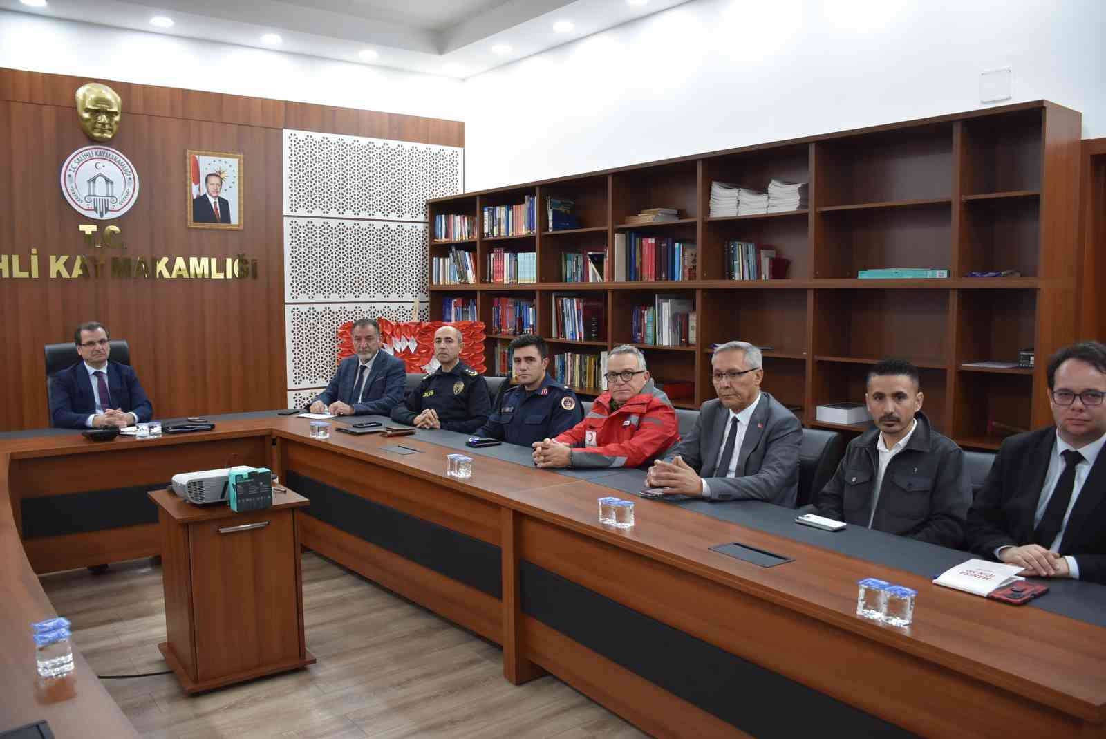 Salihli&rsquo;de kış hazırlıkları masaya yatırıldı
