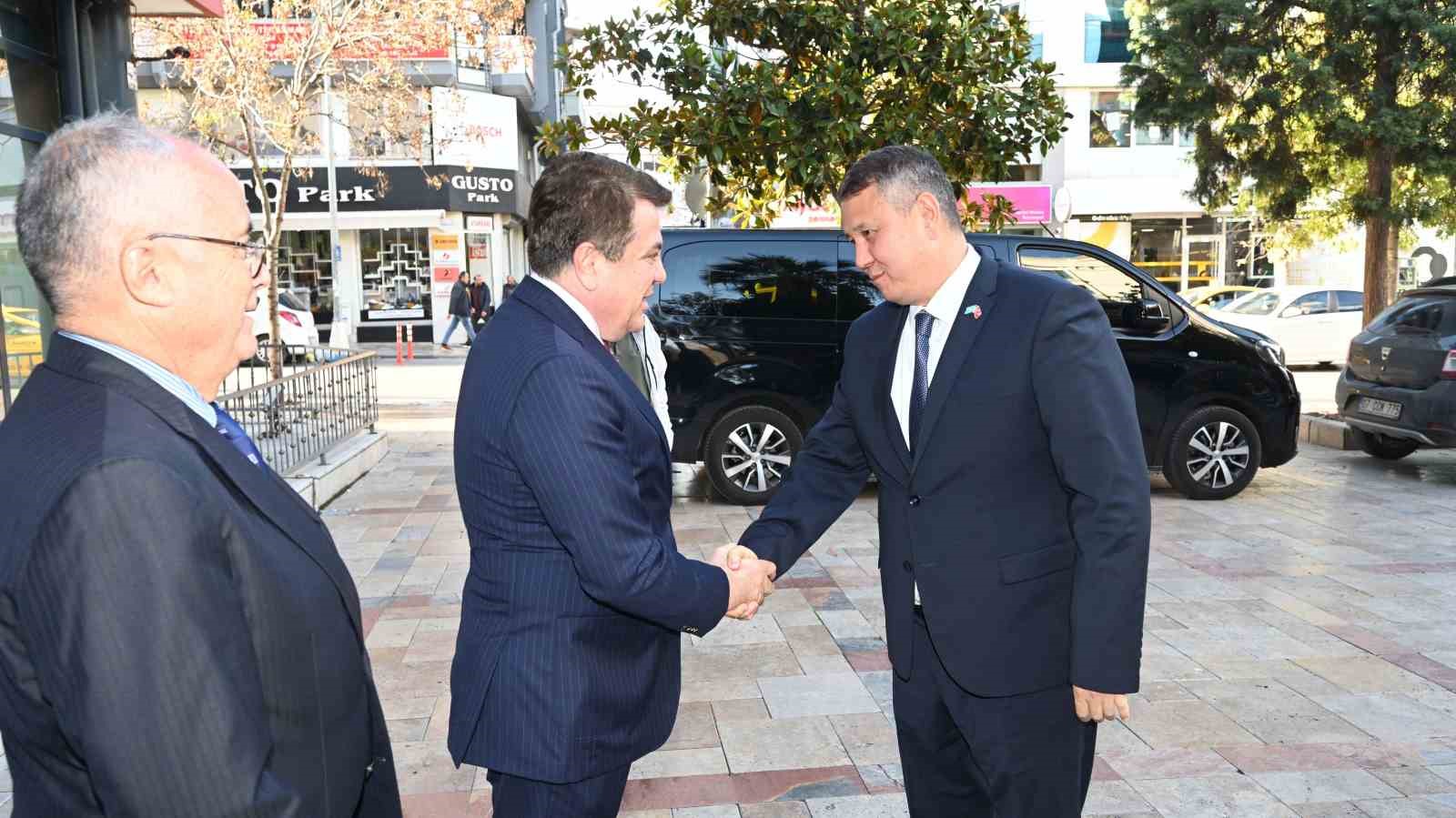 DTO, Kazakistan’ın İzmir Başkonsolosunu ağırladı
