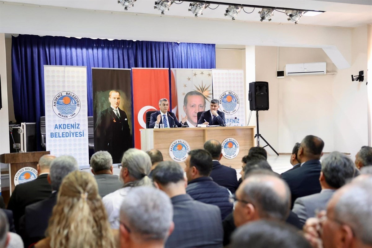 Vali Toros, Akdenizde muhtarlarn taleplerini dinledi
