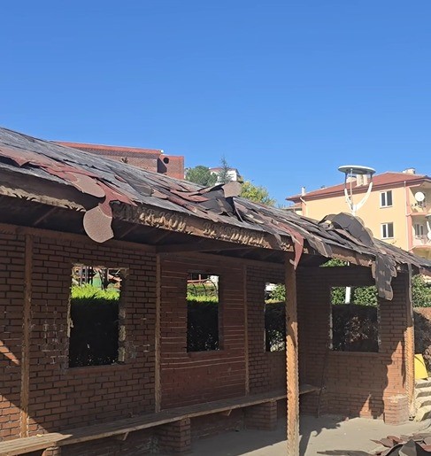 Bayırk&ouml;y&rsquo;de yeni nesil durak hizmeti başladı
