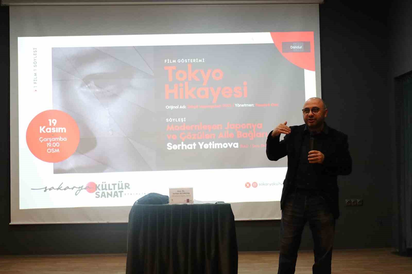 Japon ailesinin dönüşümü konuşuldu: Tokyo hikayesi Sakarya’da izleyiciyle buluştu
