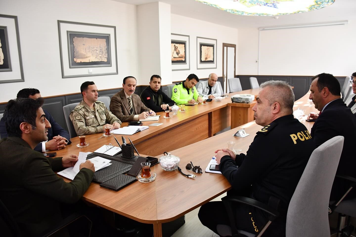 Sarıkamış’ta kış tedbirleri toplantısı yapıldı
