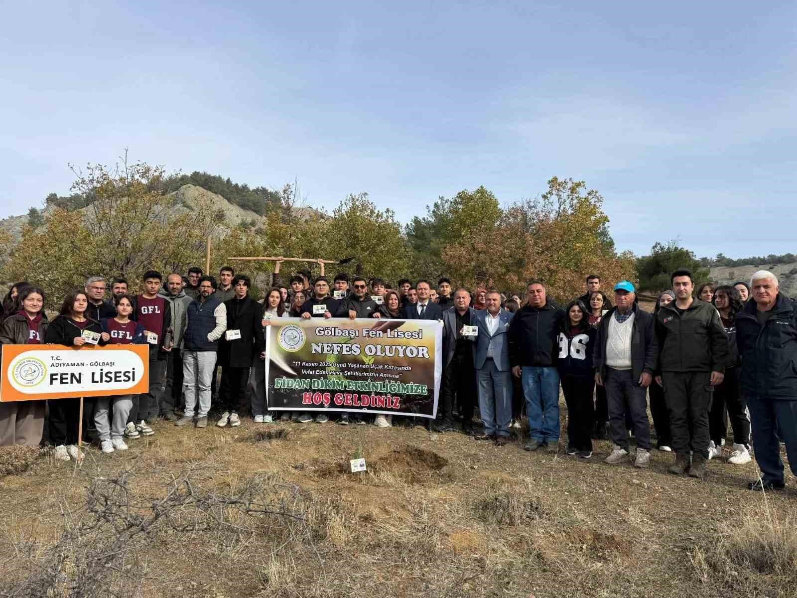 Uçak kazasında şehit olanların isimleri hatıra ormanında yaşayacak.
