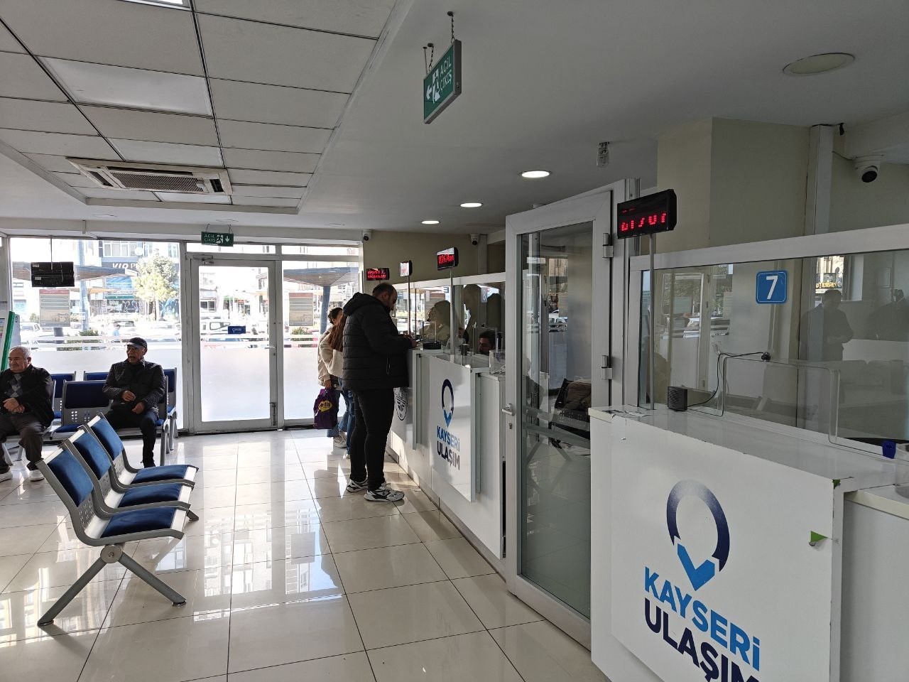 Kayserililere ulaşımda uygun &ccedil;&ouml;z&uuml;m: "Abonman kart"
