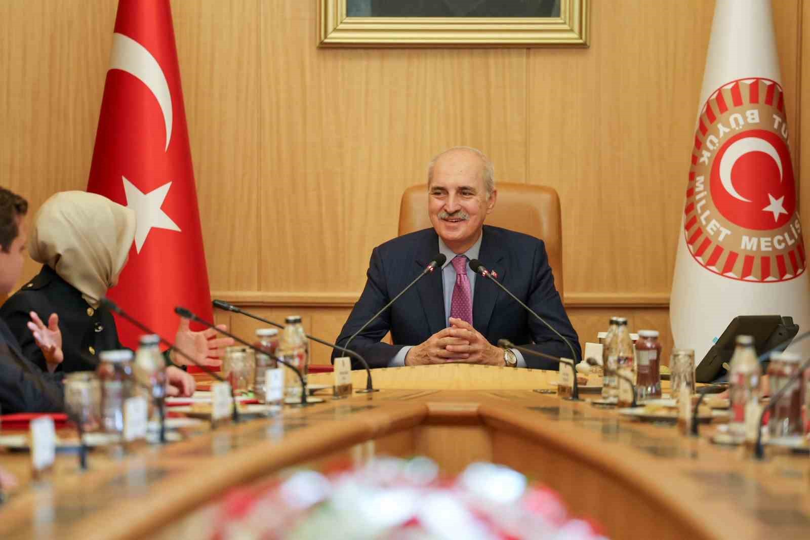 TBMM Başkanı Numan Kurtulmuş: "Dünyanın en büyük yoksulluğu adalet yoksulluğudur"