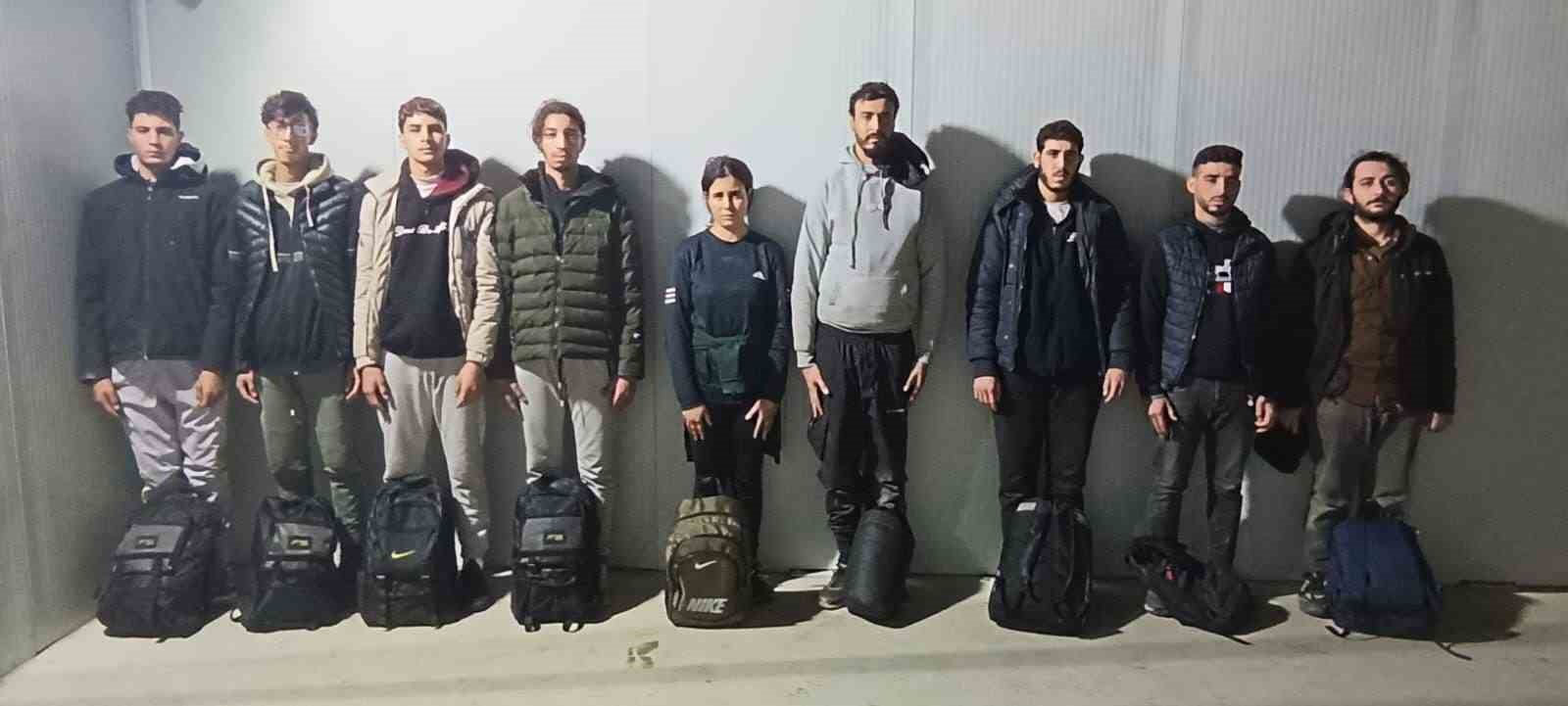 Edirne’de 9 düzensiz göçmen yakalandı