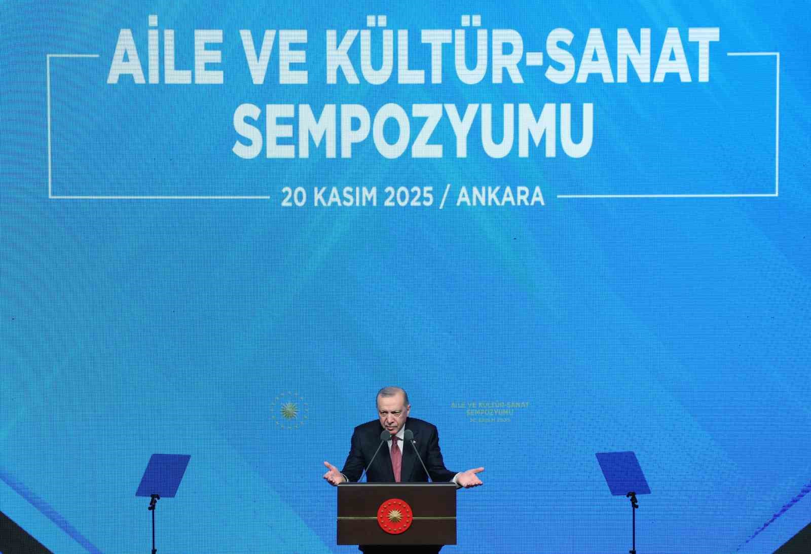 Cumhurbaşkanı Erdoğan: "Evlenecek gençlerimize inşallah yılbaşından itibaren daha yüksek tutarda destekler vereceğiz"