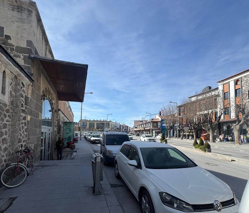 Karapınar’da polisten hatalı park denetimleri