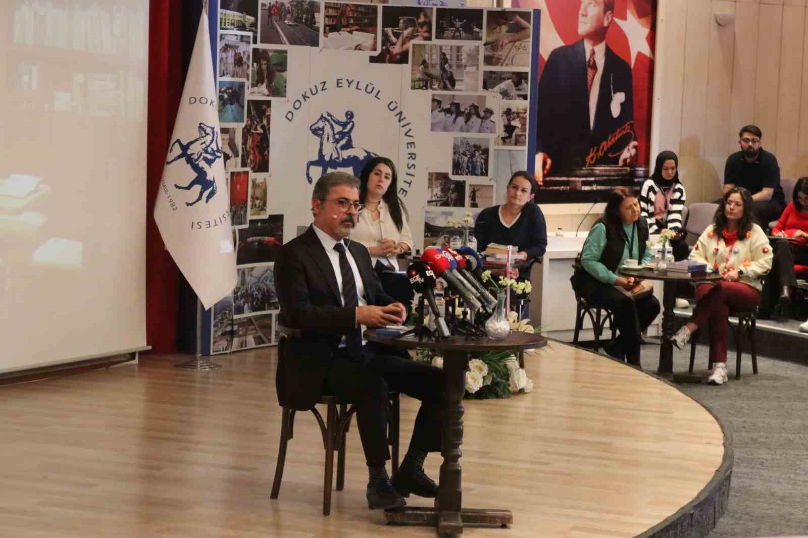 Deprem uzmanı Hasan S&ouml;zbilir: "İzmir i&ccedil;in en riskli fay İzmir fayı"
