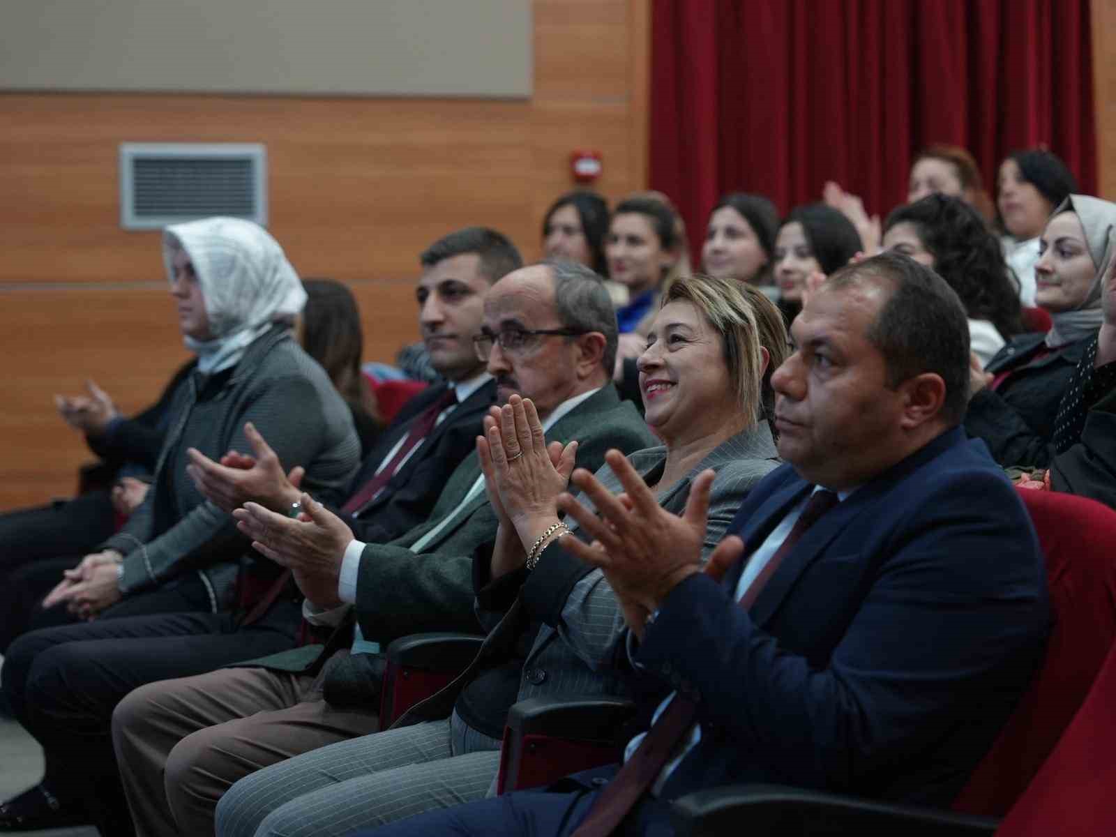 Aile yapısının korunması için tavsiyeler konuşuldu
