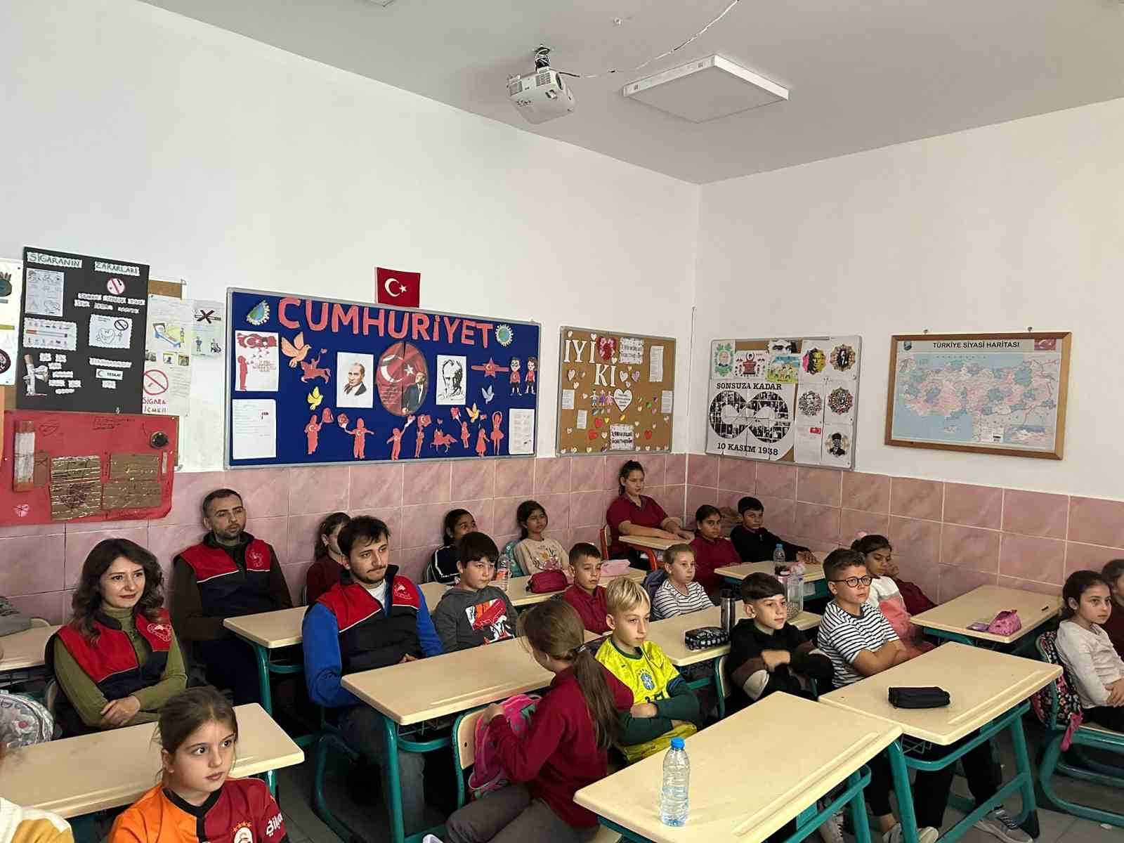 Vize’de ilkokul öğrencilerine su verimliliği, gıda israfı ve beslenme eğitimi