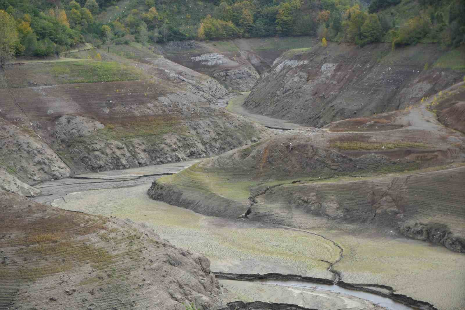 Kocaeli’nin su ihtiyacını karşılayan barajın seviyesi yüzde 6’ya düştü