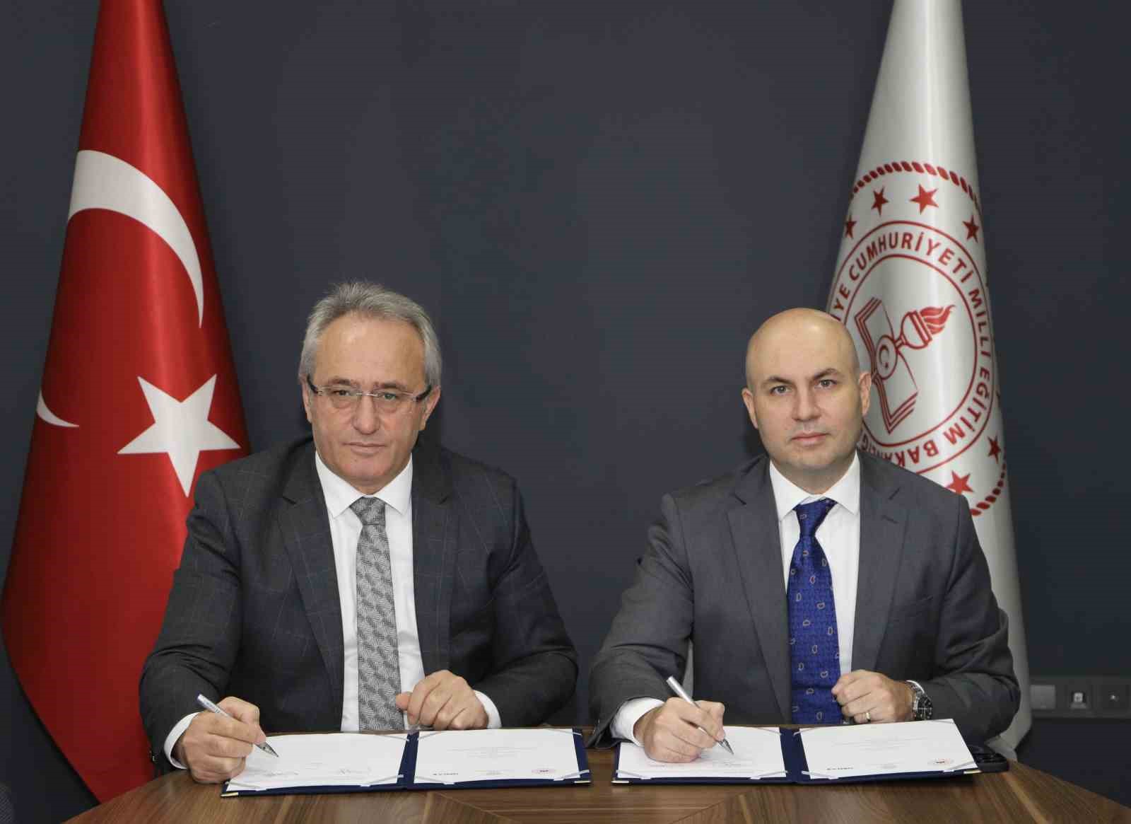 UEDAŞ ile Bursa İl Milli Eğitim Müdürlüğü arasında iş birliği protokolü imzalandı
