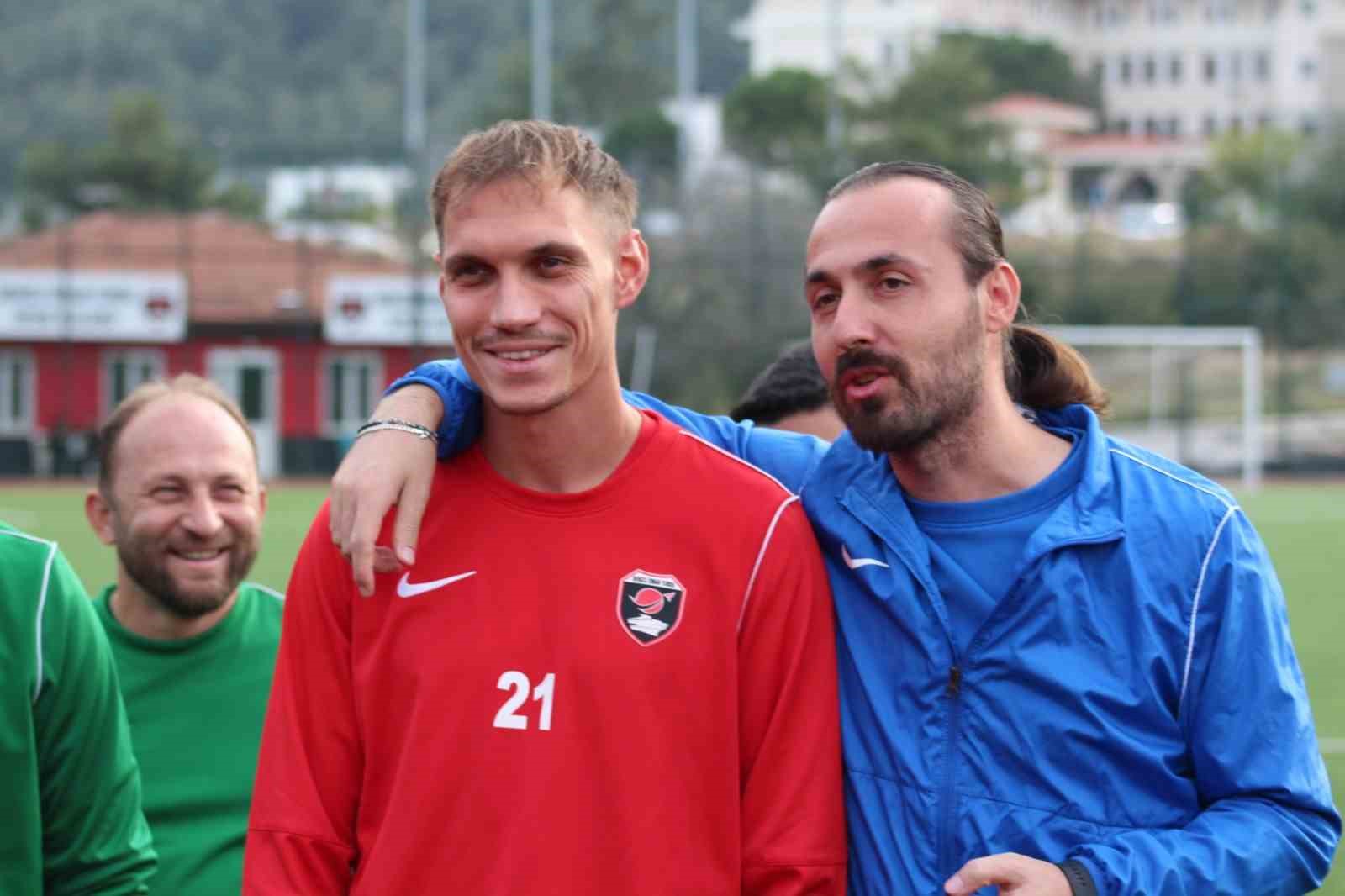 Denizli İdman Yurdu’nda maça çıkabilecek oyuncu sayısı 13’e düştü
