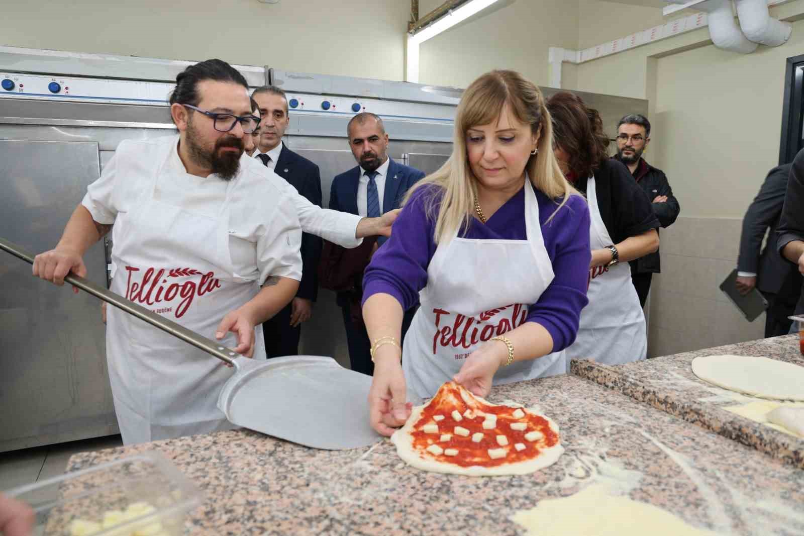 BEUN’da pizza workshop, undan hamura, hamurdan sanata lezzet yolculuğu