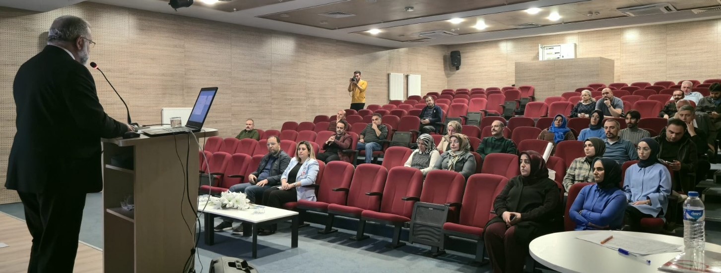 Bayburt’ta evliliğin önemi seminerle anlatıldı