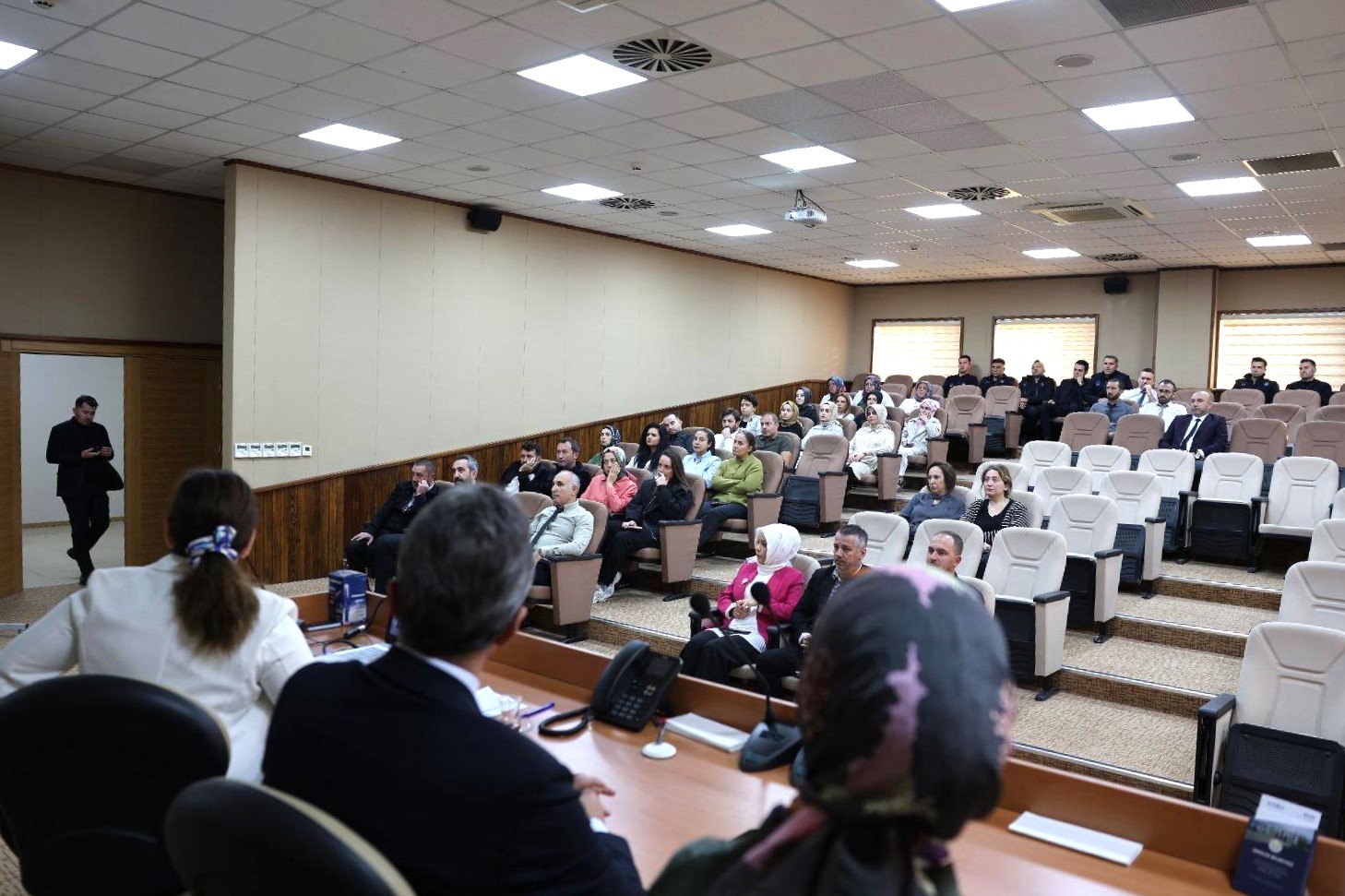 Erenler Belediyesi personeline sıfır atık eğitimi verildi
