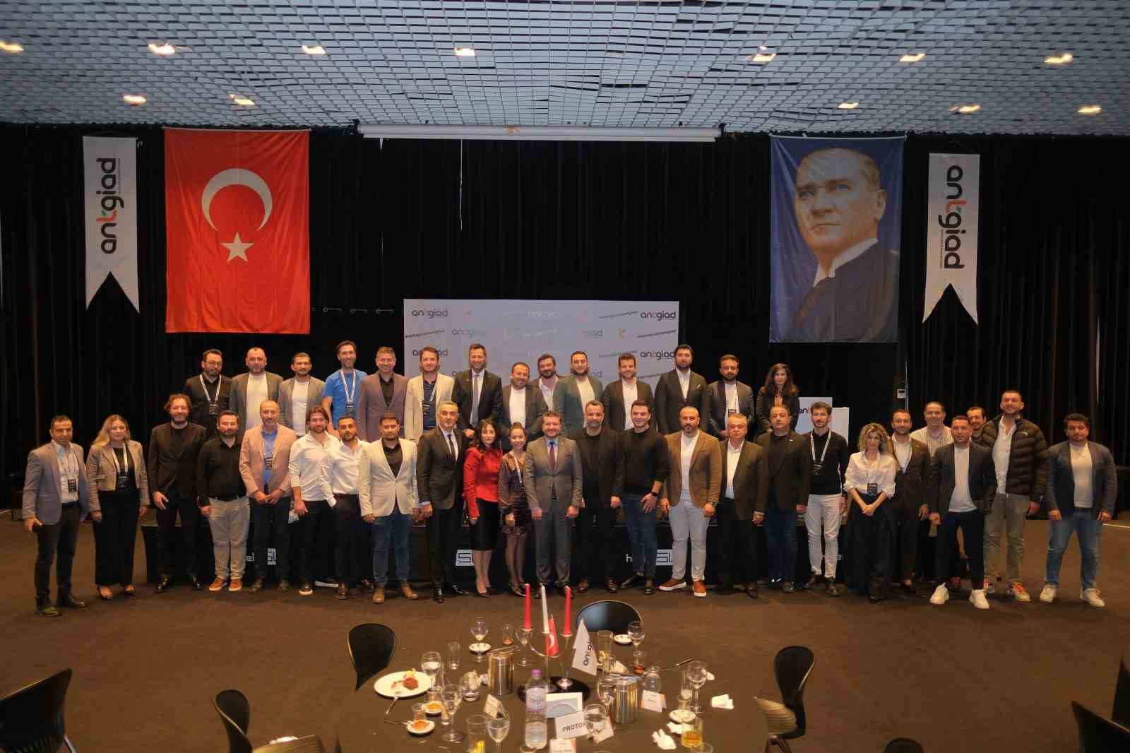 ANTGİAD’dan "başarı ve batış hikayesi" üzerine özel söyleşi