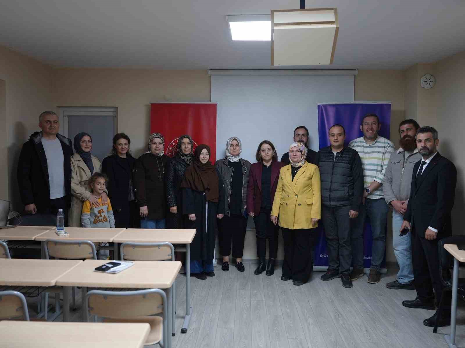 Düzce Tarım Akademisi’nde mantar yetiştiriciliği eğitimleri başladı