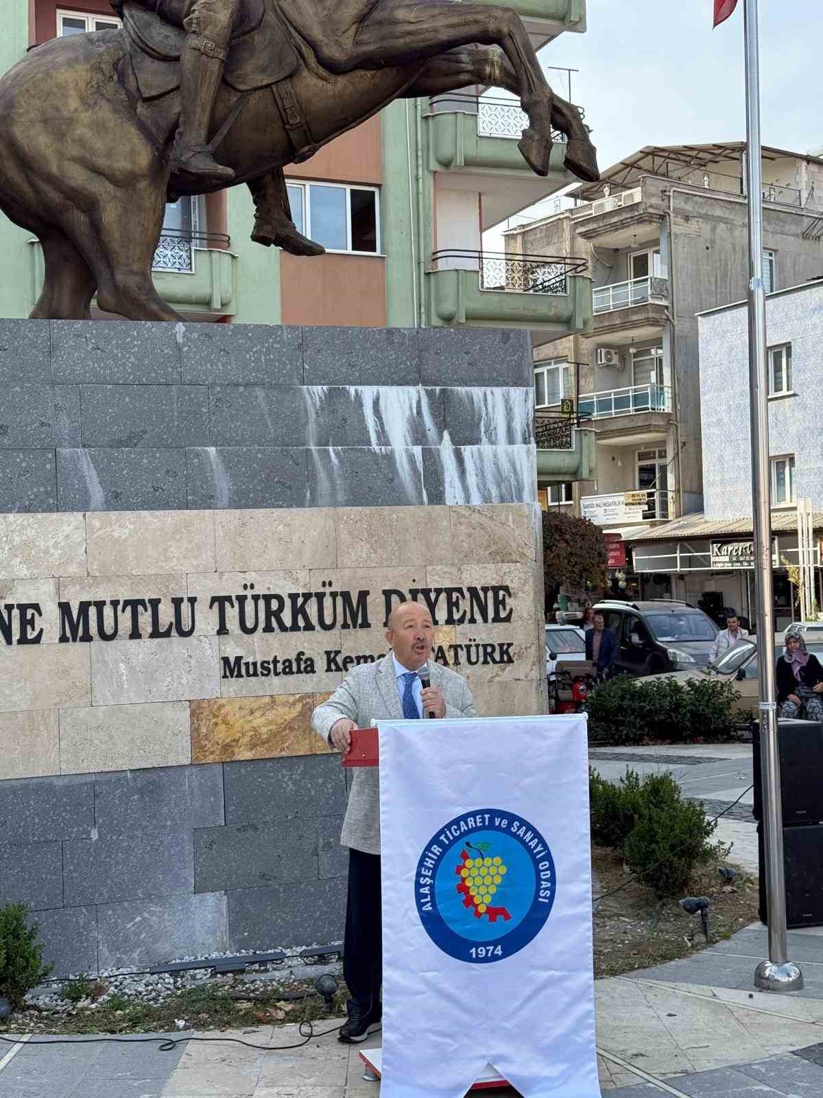 Sarıg&ouml;l&rsquo;de kadın girişimciler tanıtım sergisi a&ccedil;ıldı
