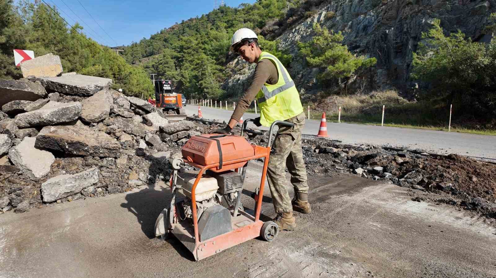 MUSKİ’den Marmaris’e kesintisiz su çalışması