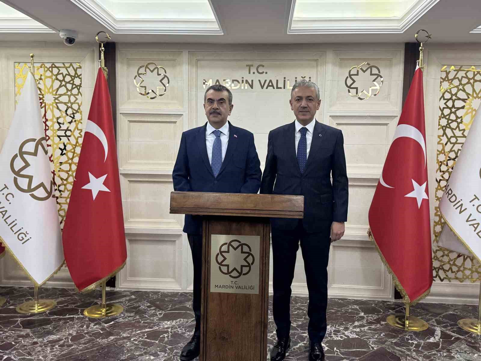 Bakan Tekin: "Mesleki teknik liseleri tercih oranı yüzde 30 iken bu yıl yüzde 42’ye yükseldi"