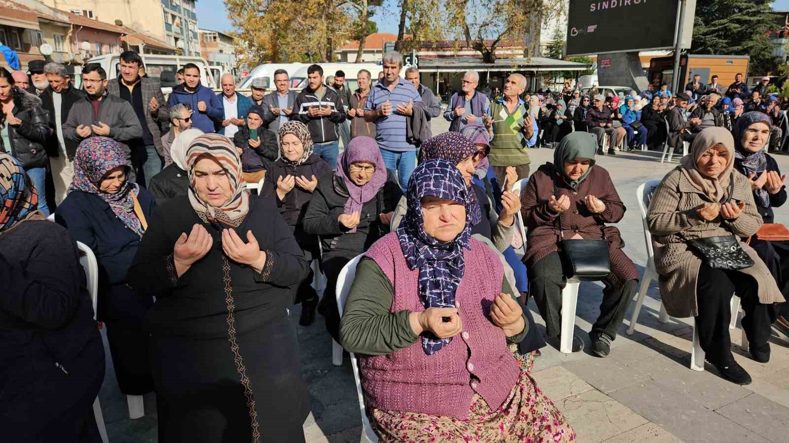 Sındırgı&rsquo;da deprem sonrası toplumsal dayanışma

